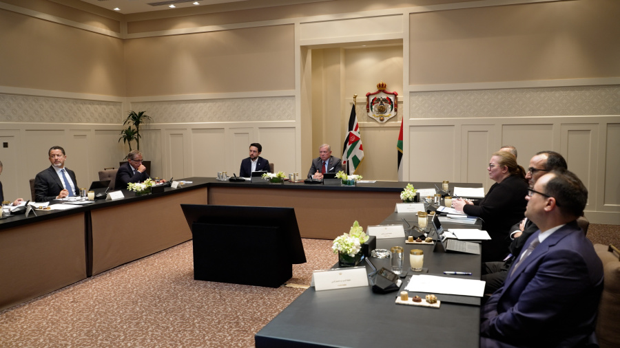 الملك من قصر الحسينية: تسهيل رحلة