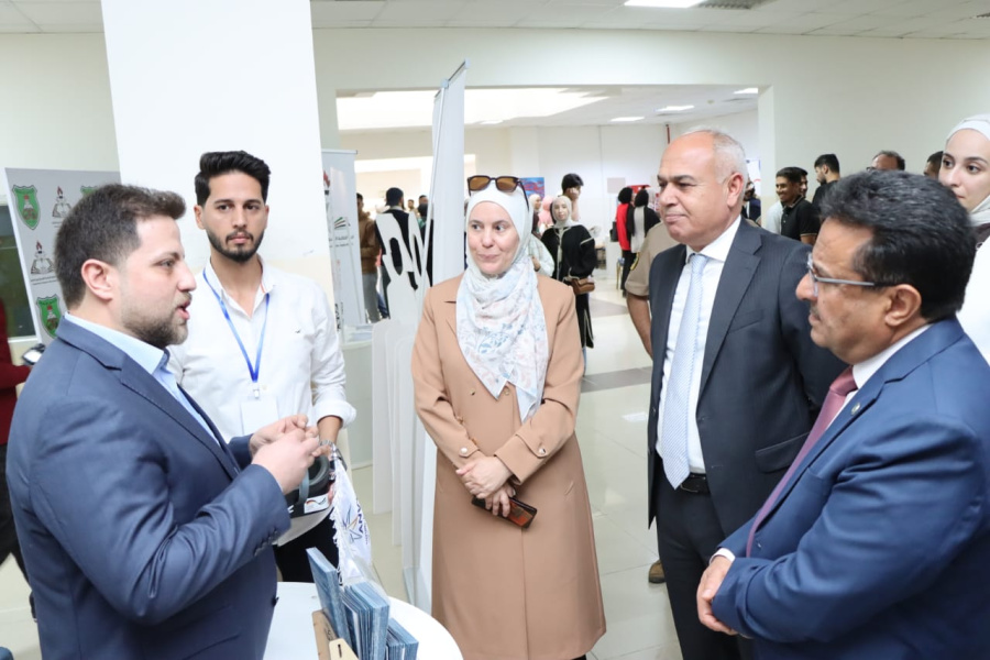 دوجان: الإرشاد المهني ركيزة أساسية لتمكين