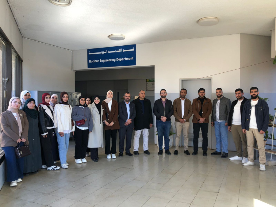 جامعة الزرقاء تنظّم زيارة إلى المفاعل