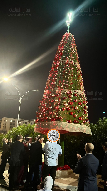 كنيسة الروم الأرثوذكس في العقبة تضيء