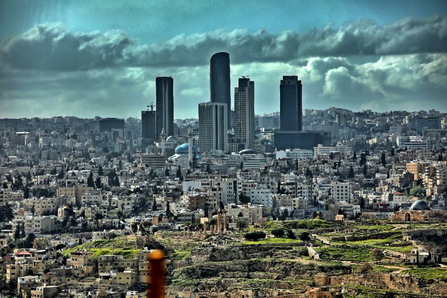 أمطار شمالية محدودة اليوم وطقس مشمس