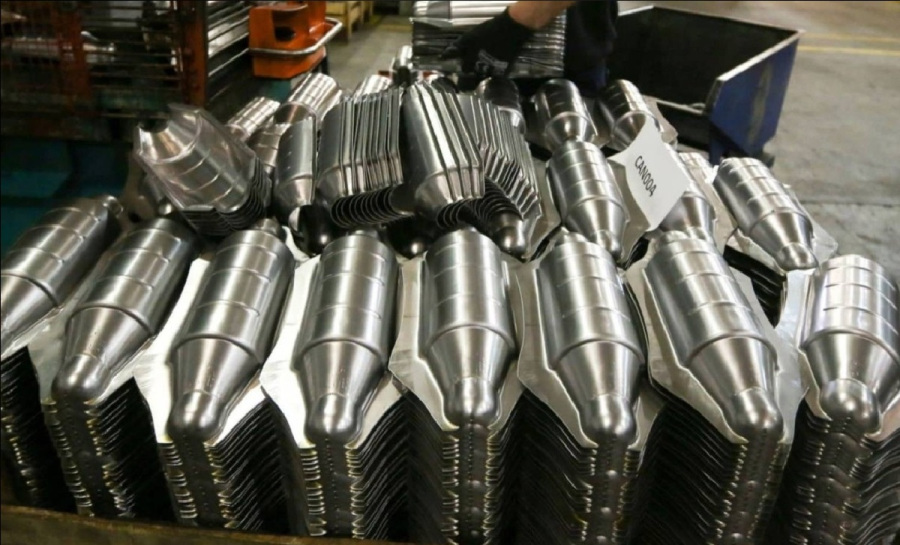 البلاتين يتوهج بفضل الهجينة: كيف يغير