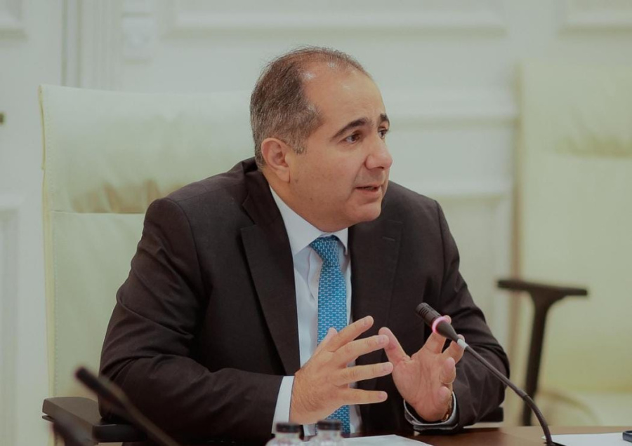 أبو الفيلات يكتب: الاستثمار والجنوب حديث