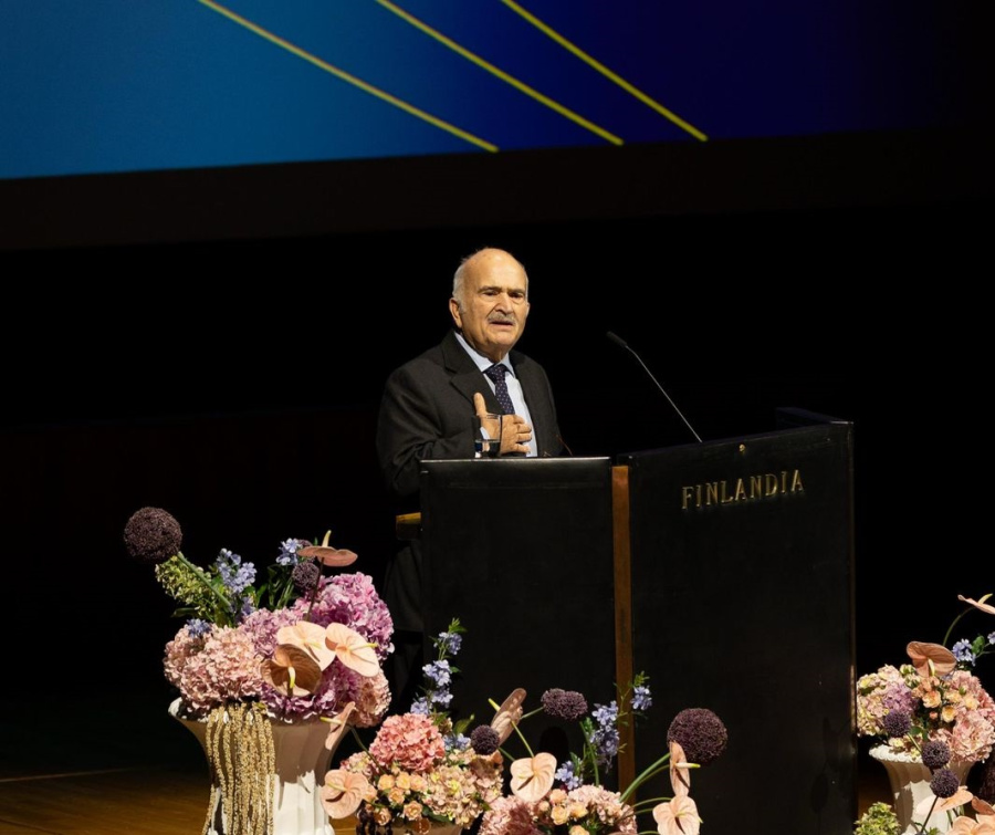 اختتام زيارة عمل للأمير الحسن والأميرة