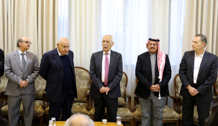 الديوان الملكي يعزي عشيرتي أبو خرمة