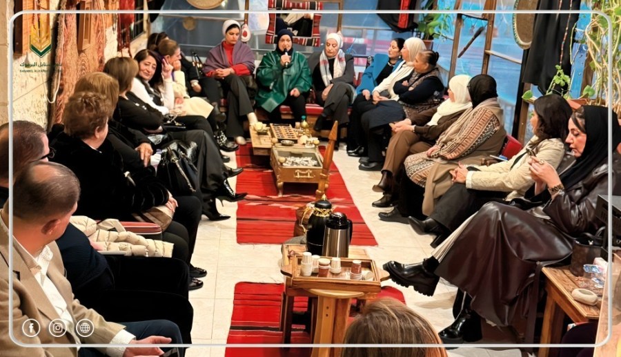 سنابل اليرموك تنظم سهرة في بيت