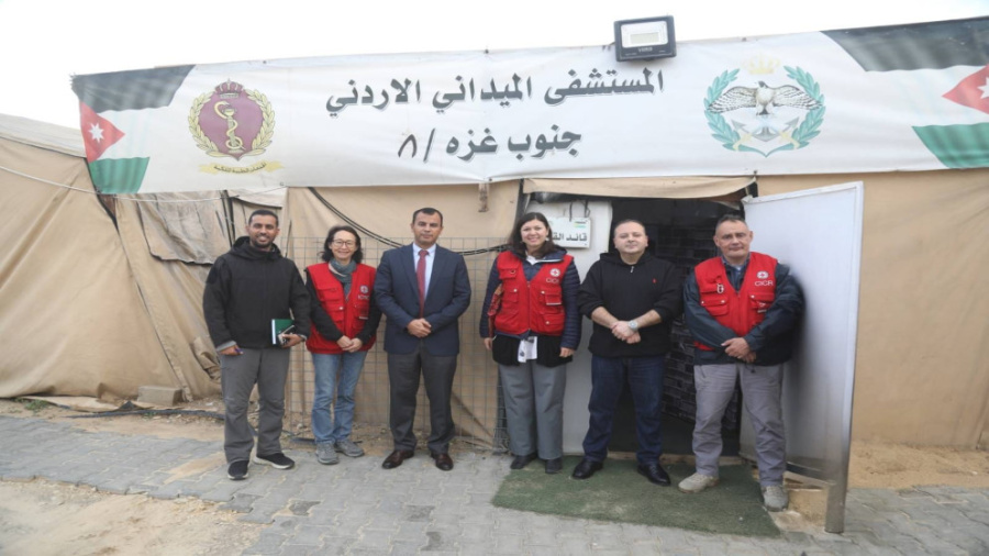 الصليب الأحمر يشيد بجهود المستشفى الميداني