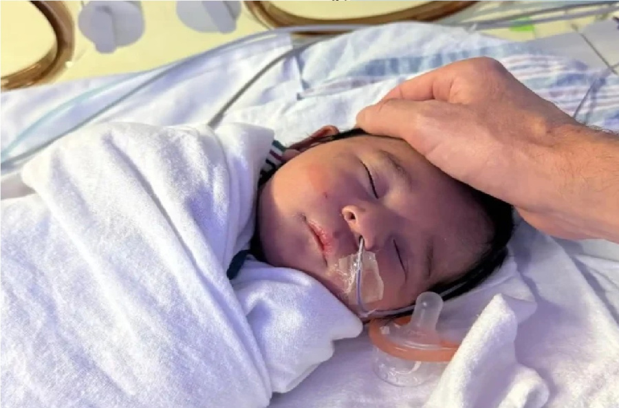 معجزة طبية: اكتشاف جنين مكتمل النمو