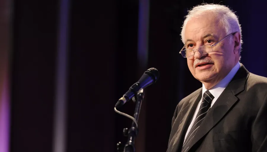 أبو غزالة: عطلة الخميس لا تخدم