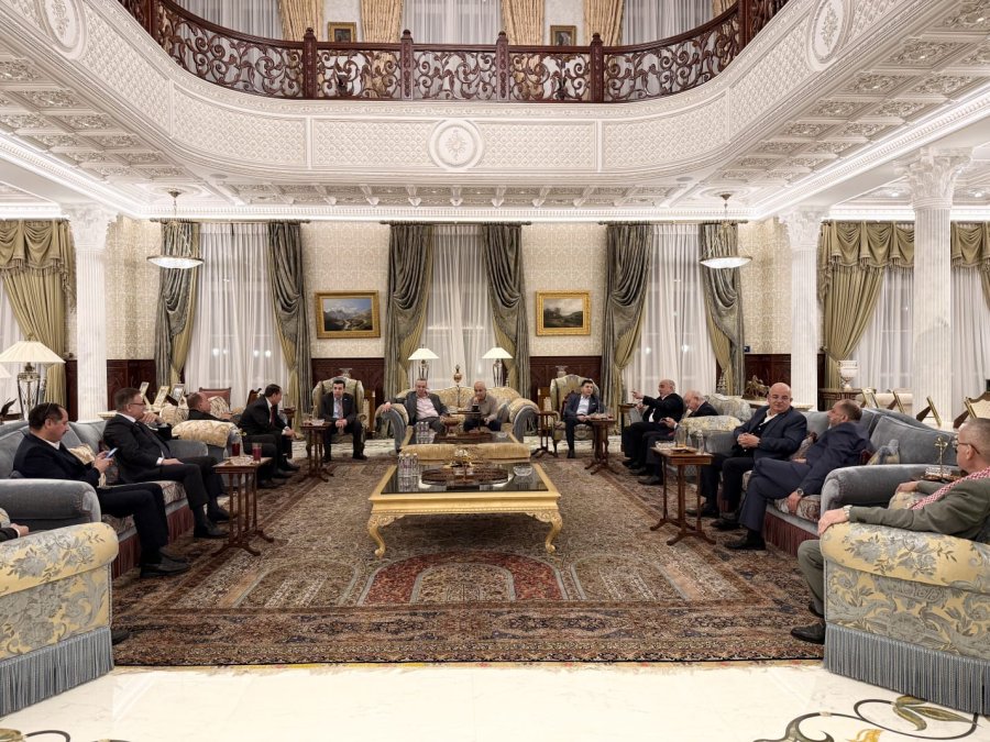 زياد المناصير يستضيف رؤساء الجامعات الأردنية..