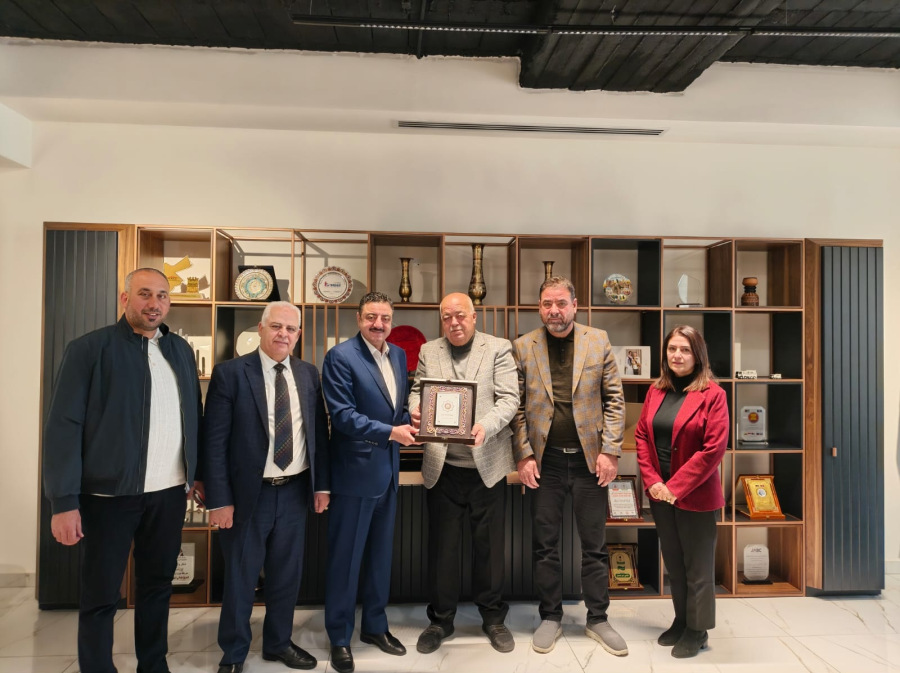 غرفة صناعة إربد تبحث مع البلدية