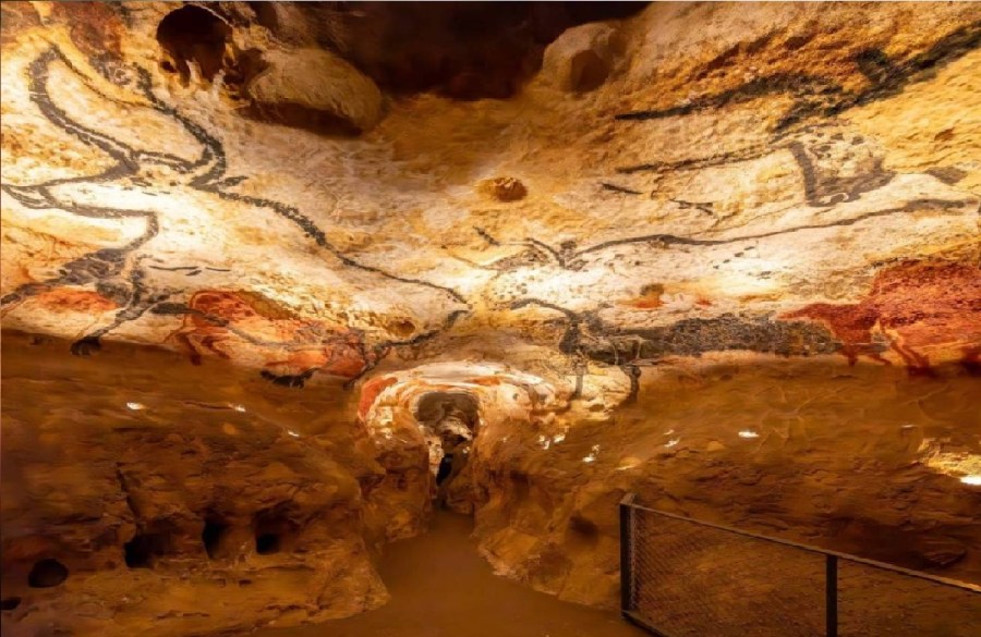 أسطورة النفق السري التي أصبحت حقيقة: