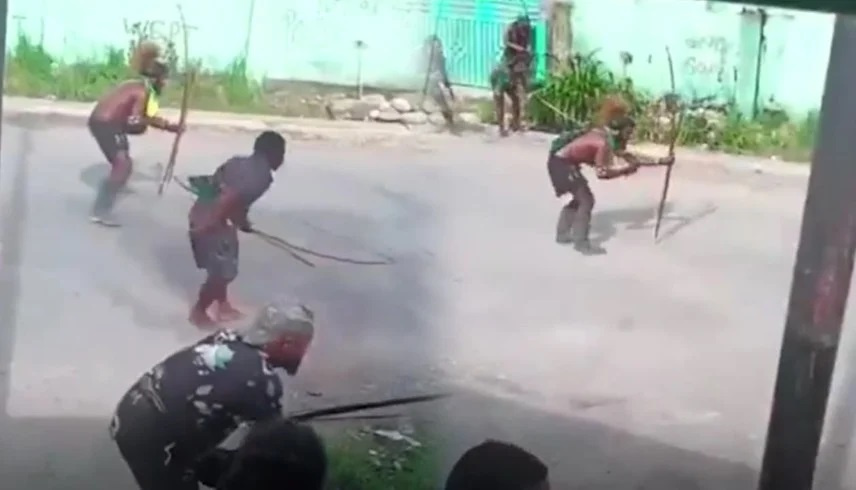 اشتباكات بالأسلحة التقليدية في بابوا غينيا
