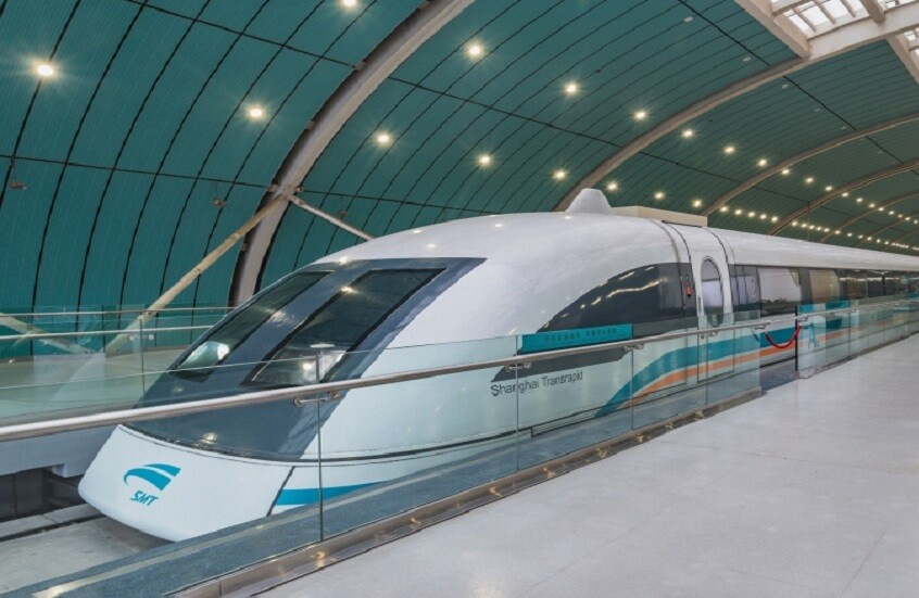 الصين الى أين؟ منصة قطار مغناطيسية