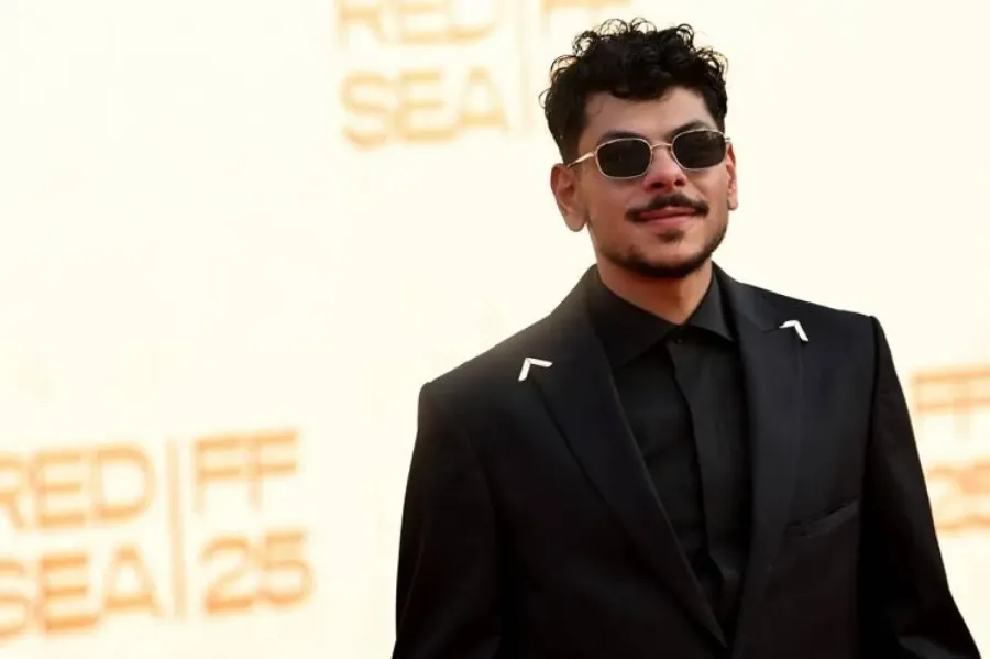 الممثل الأردني محمد نزار: غرق يطرح