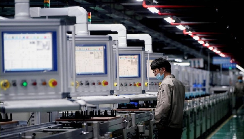 وقعات بانخفاض مبيعات السيارات الكهربائية في