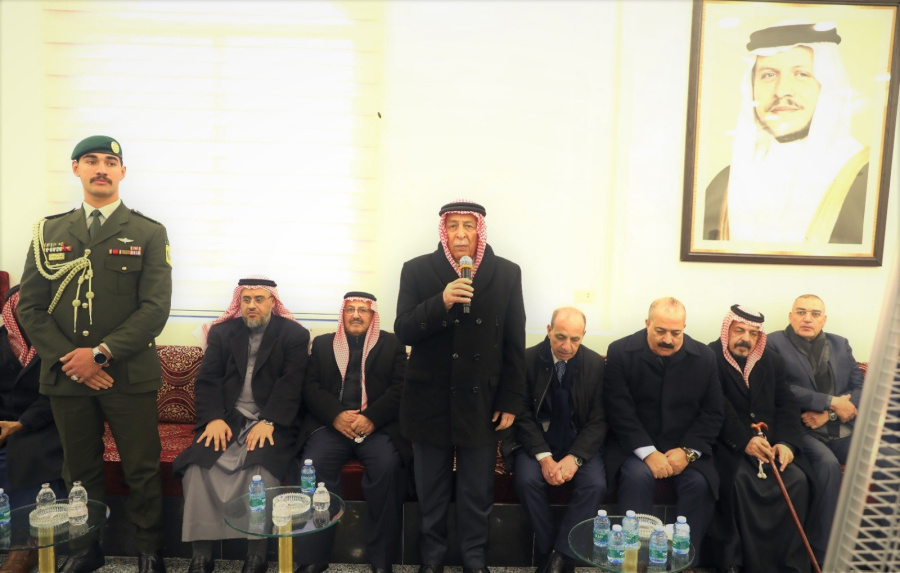 الديوان الملكي يعزي بوفاة والد وزير