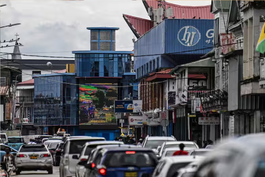 خلاف هاتفي ينتهي بمذبحة.. قصة الجريمة