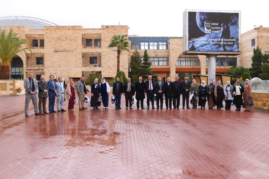 كلية التمريض في جامعة الزرقاء تعقد