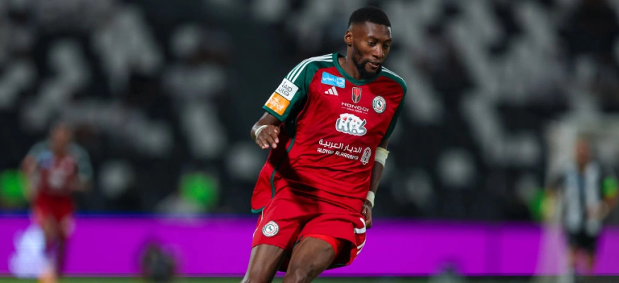 العربي القطري يتعاقد مع هذا اللاعب