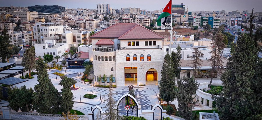 الحكومة تباشر إجراءات تعويض المتضررين جراء