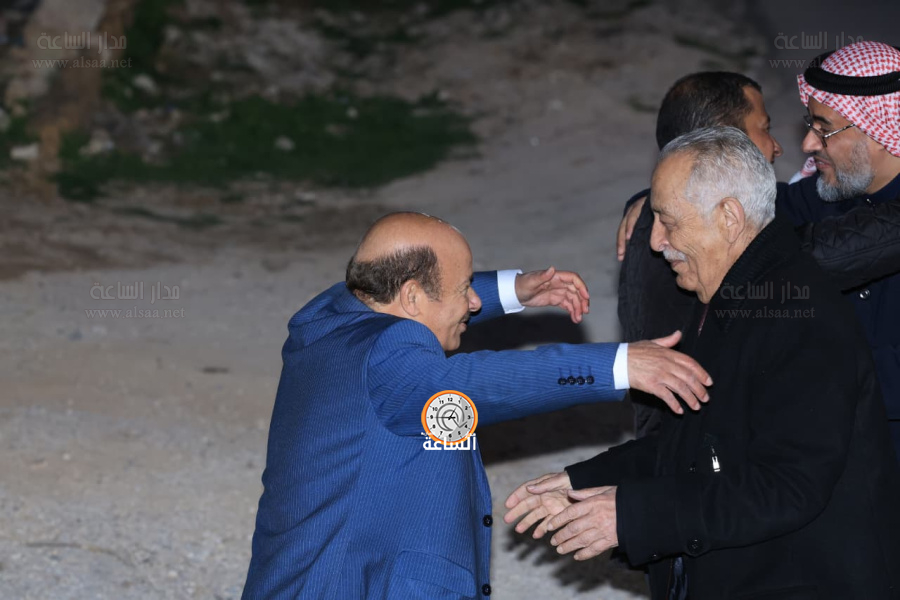 سلم رسالة شفوية إلى الملك من