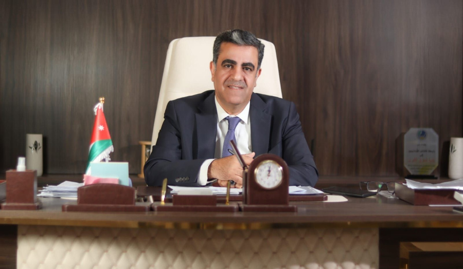 بلدية المفرق تلزم مقاولي الصرف الصحي