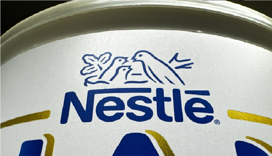 تحذير للأمهات.. سحب فوري لحليب أطفال