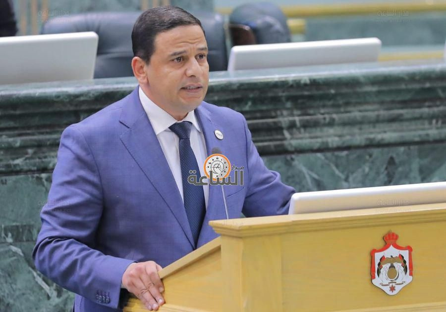 أبو هنية: نطالب الحكومة بإعادة تقييم