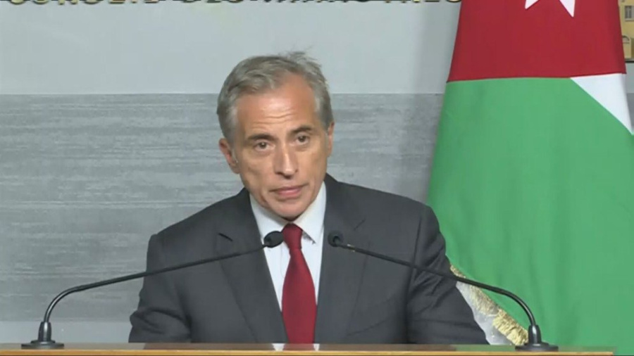 حسان من بيروت: الوقوف إلى جانب