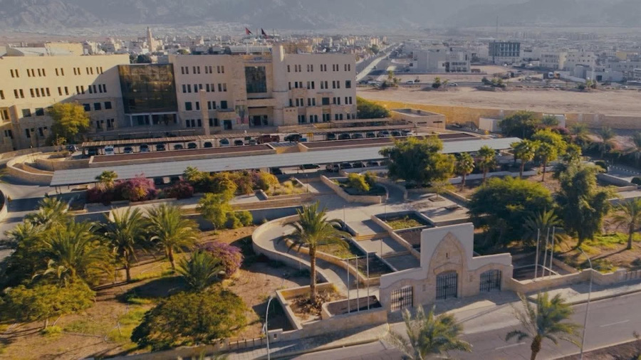 منح وتجديد شهادات المنشآت غير الحاصلة