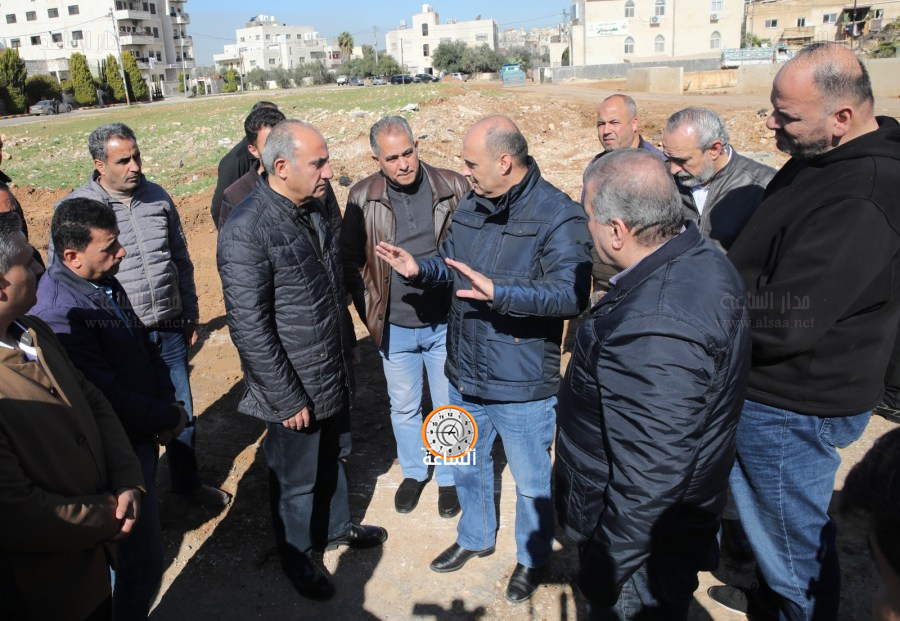 الشواربة يتفقد المواقع التي شهدت ارتفاعا