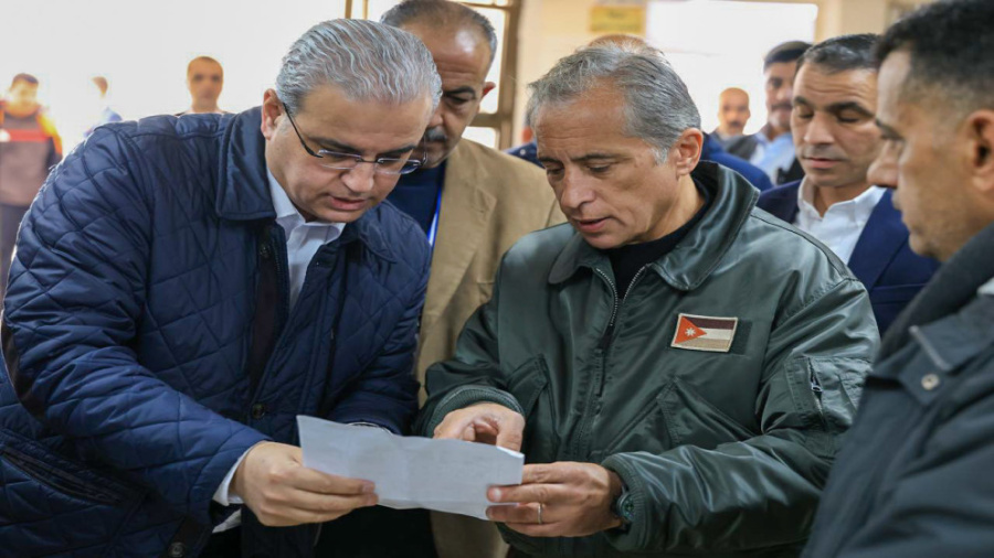 حسان يوجه بالإسراع في طرح عطاء