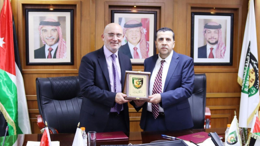 مذكرة تفاهم بين البلقاء التطبيقية وجمعية