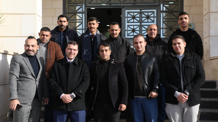 جامعة الزرقاء تستقبل متدربين من الإعلام