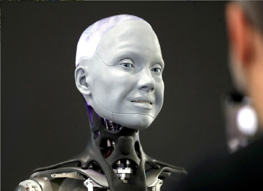 الصين تكتسح سوق الروبوتات الشبيهة بالبشر