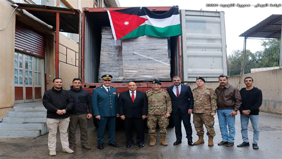 الجيش اللبناني يتسلم مساعدات غذائية أردنية