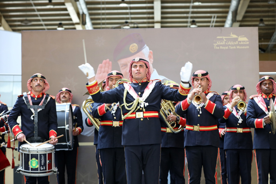 متحف الدبابات الملكي يحتفل بعيد ميلاد