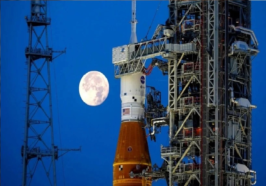 ناسا تؤجل رحلة أرتيميس المأهولة إلى