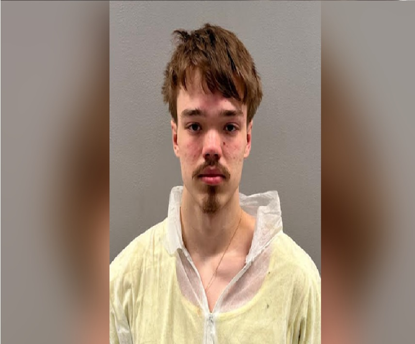 جريمة فيس بوك ماركت بليس.. مراهق