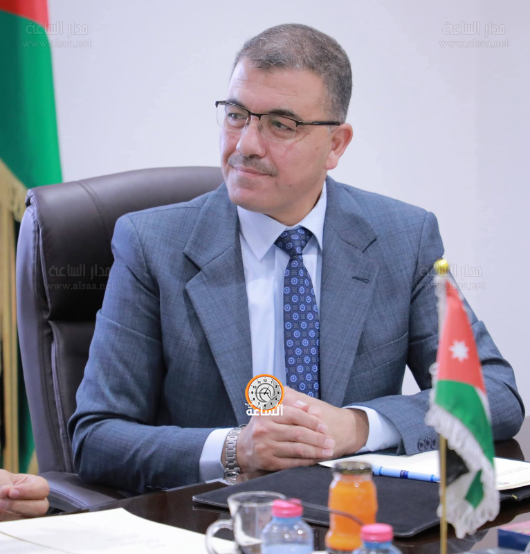 الهناندة.. قيادة أكاديمية تصنع التحول الرقمي