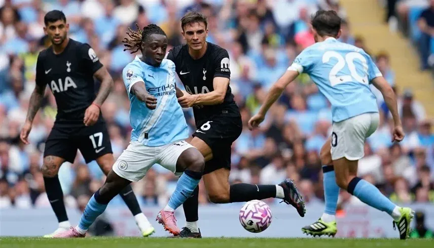 أبرز المباريات العربية والعالمية اليوم الأحد