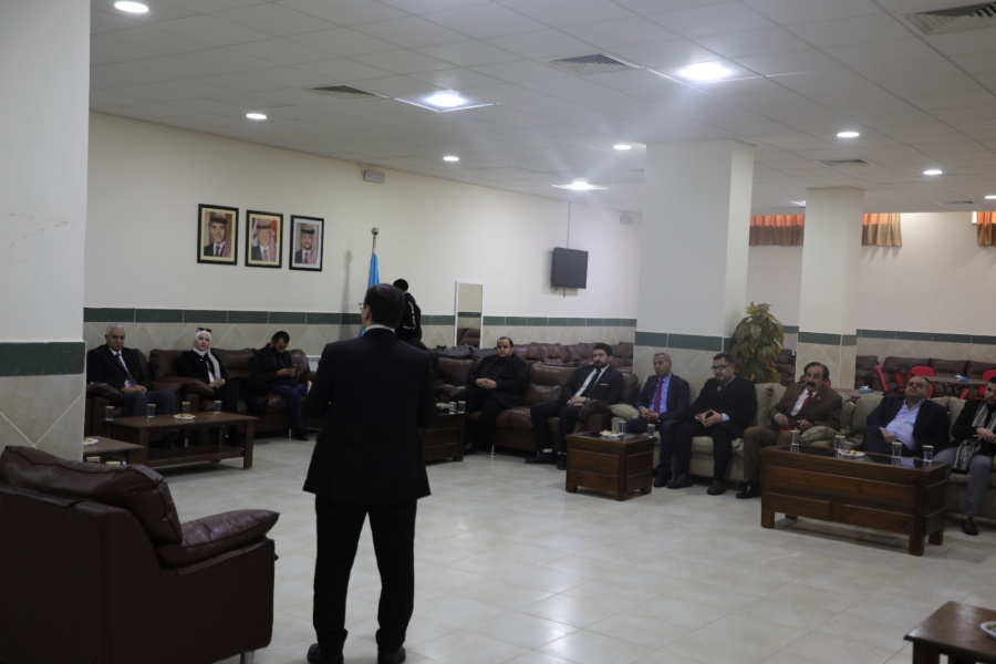 كلية الإعلام في جامعة الزرقاء تعقد