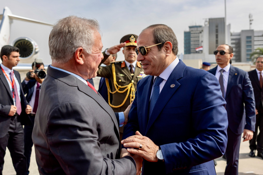 الملك والرئيس المصري يشددان على ضرورة