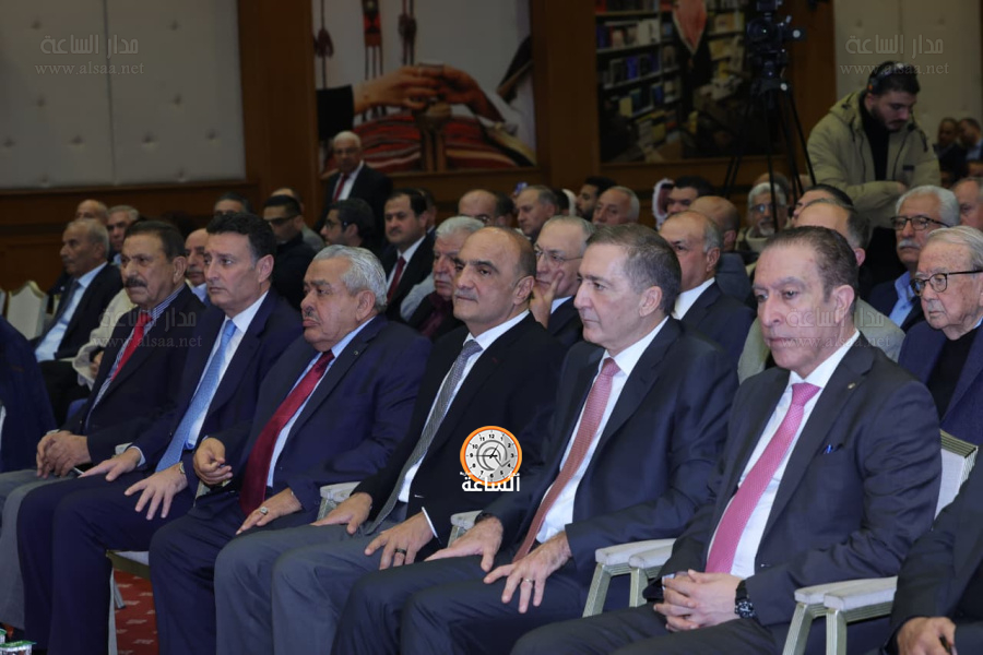 المفكر غليون من عمان: العرب أمام