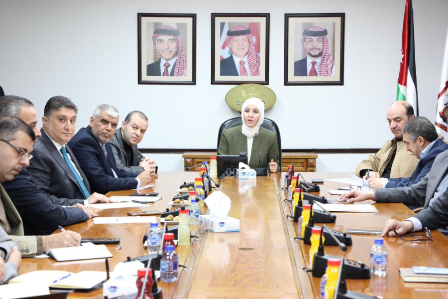 الزعبي تترأس اجتماع الفريق الوطني لتنفيذ