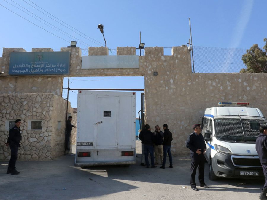 هل يتجه الأردن لتطبيق نظام الزيارات