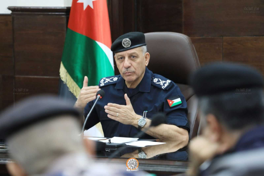 اللواء المعايطة يوعز بتكريم 52 نزيلا