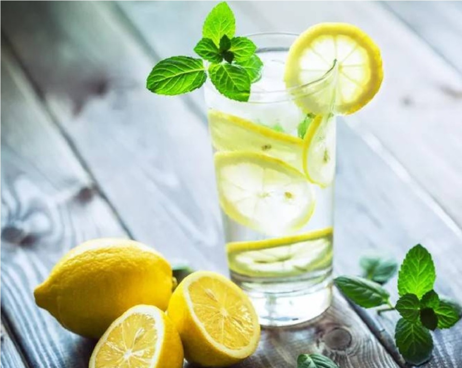 5 فوائد مذهلة لشرب الماء بالليمون