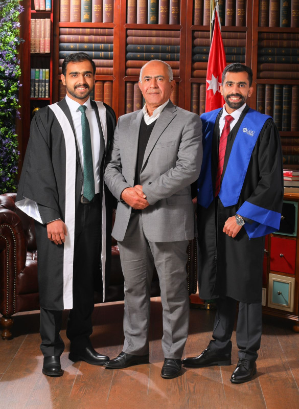 رعد وأمجد الحجاج.. مبارك التخرج